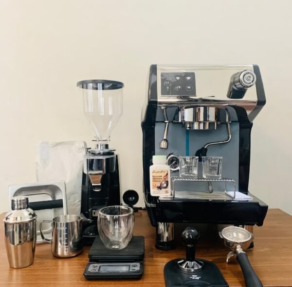 WhatsApp Image 2026-04-11 at 11.41.39 PM Pro Package - Ferrati Ferro Coffee Machine 3200B + N500 Automatic Grinder